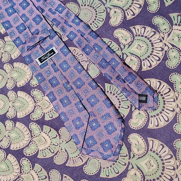Tom James Tie - Picture 3 of 5